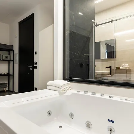 Luxury Suite New Look Monopoli Exterior photo